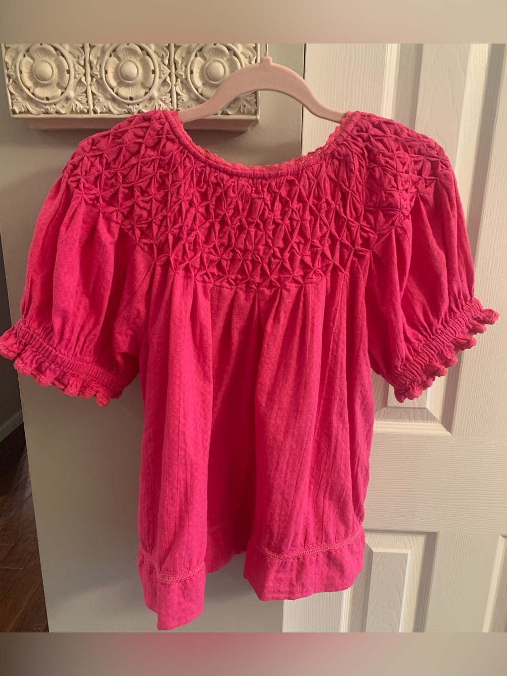 Sundance Bright Pink Smocked Button-Front Puff Sleeve Peasant Top - S - Picture 3 of 7